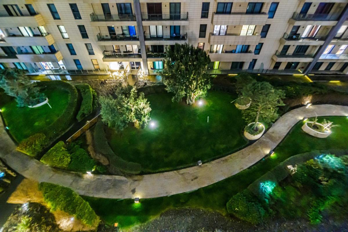 Park Azure and Megafun - Housity