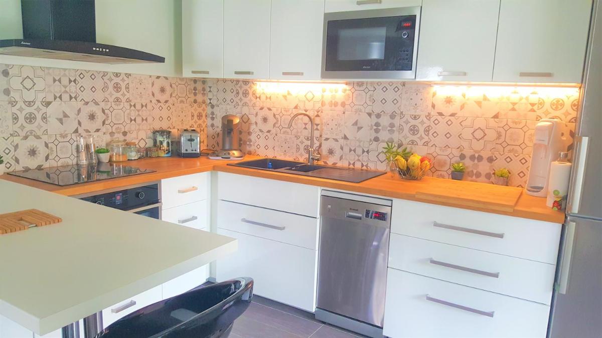 Appartement Urrugne 4 personnes 3 pièces avec terrasse 30 m2 proche de tout! - Housity