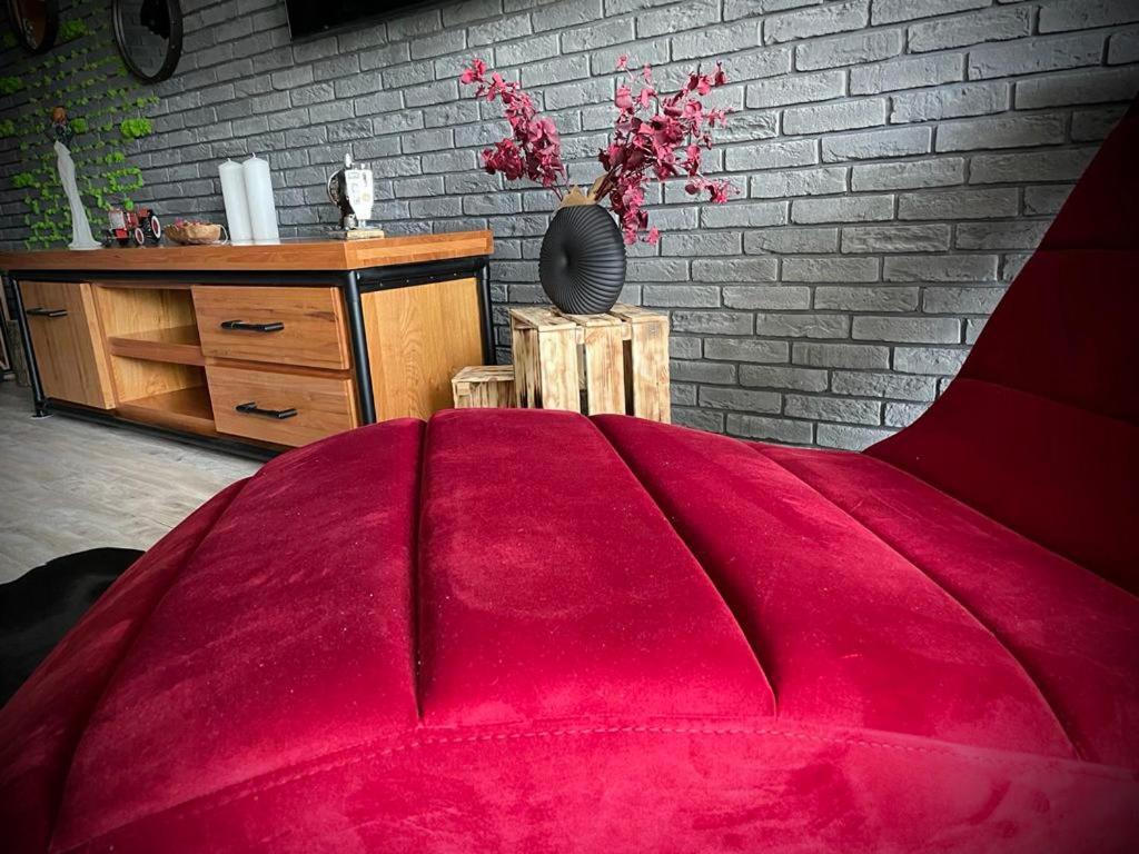 Suitetrails - Iconic LOFT Bucharest - Private parking, Netflix