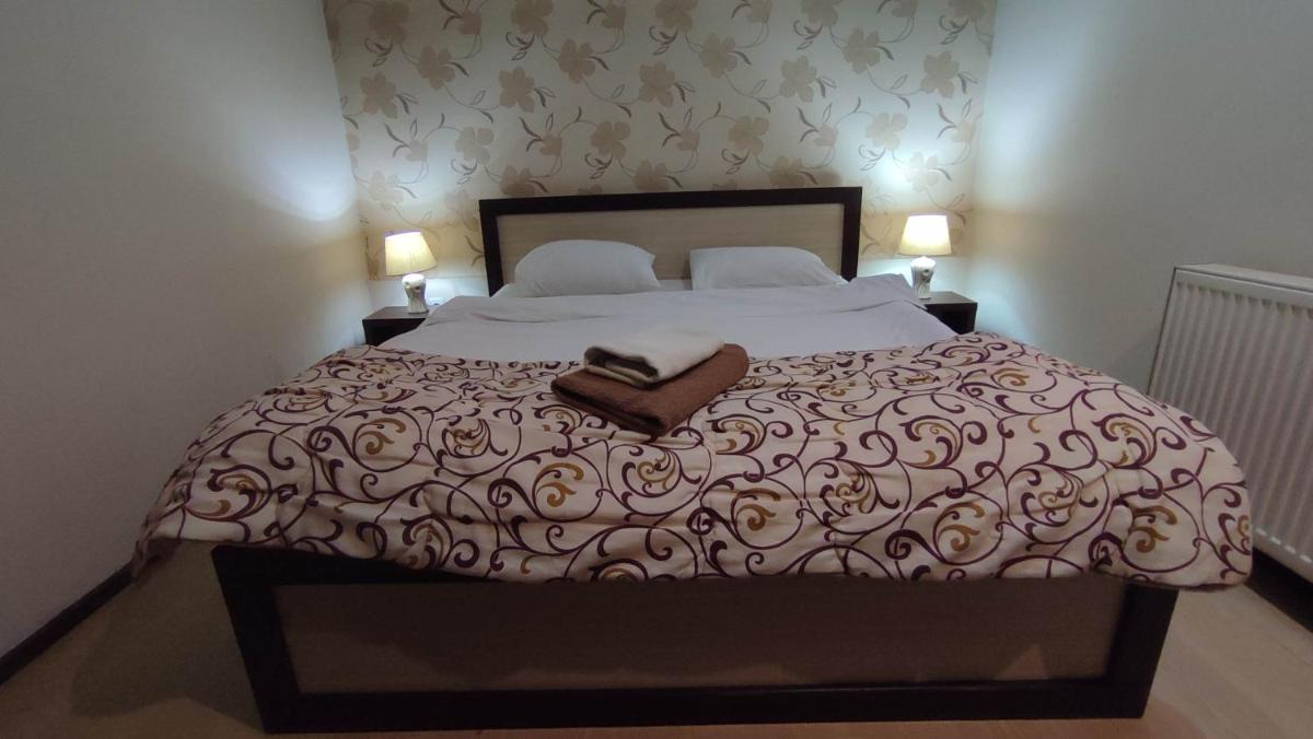 LIRA EXCELLENT NIS - Housity