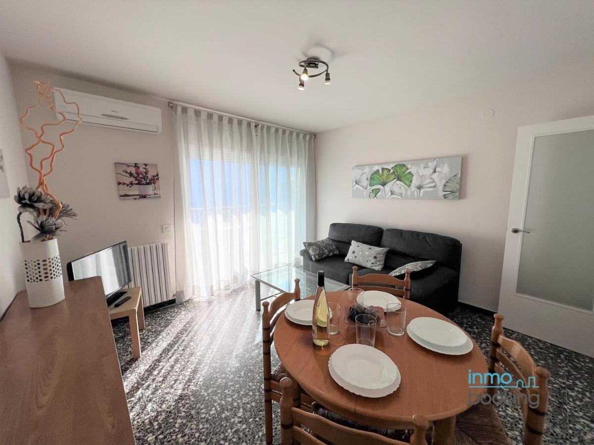 Eden Mar cambrils,climatizado , wifi y playa - Housity
