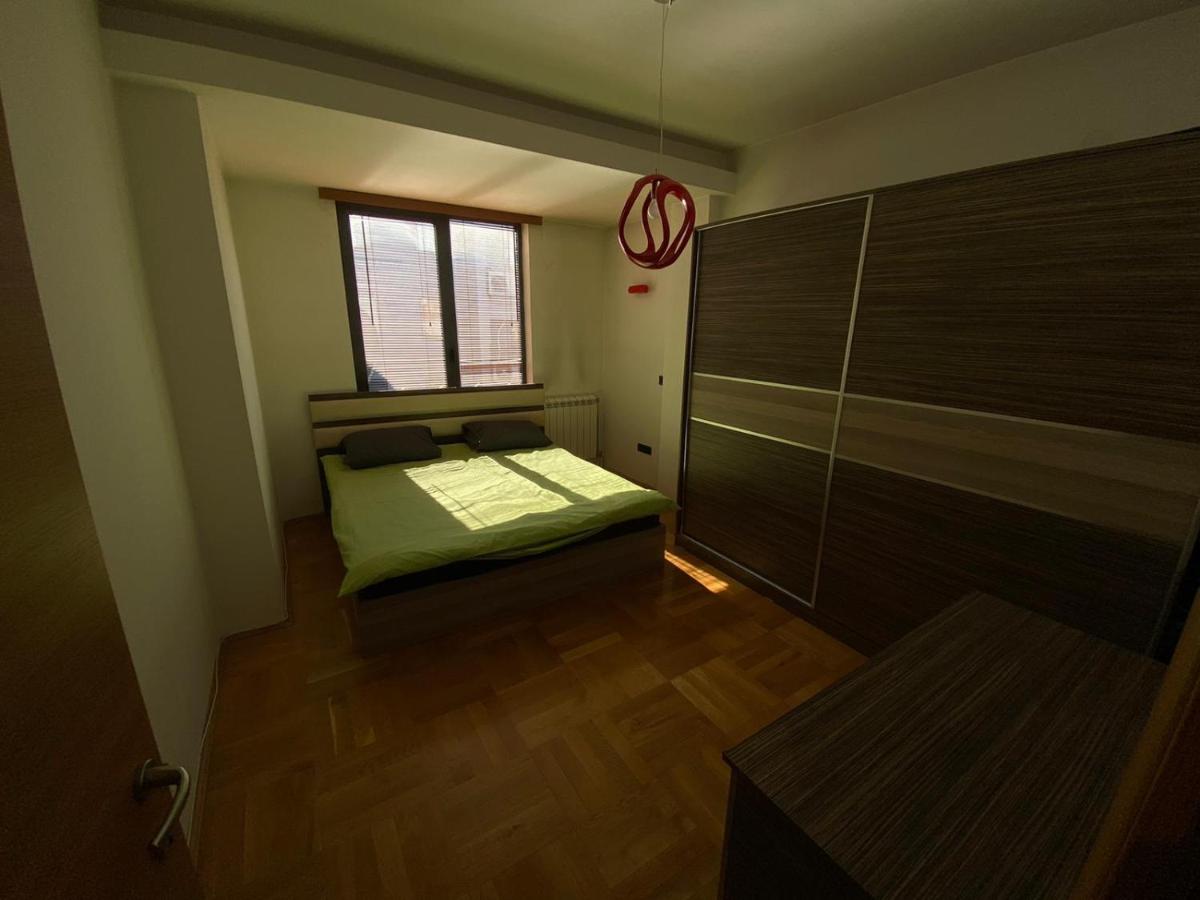 Debar Maalo Lux Apartment - Housity