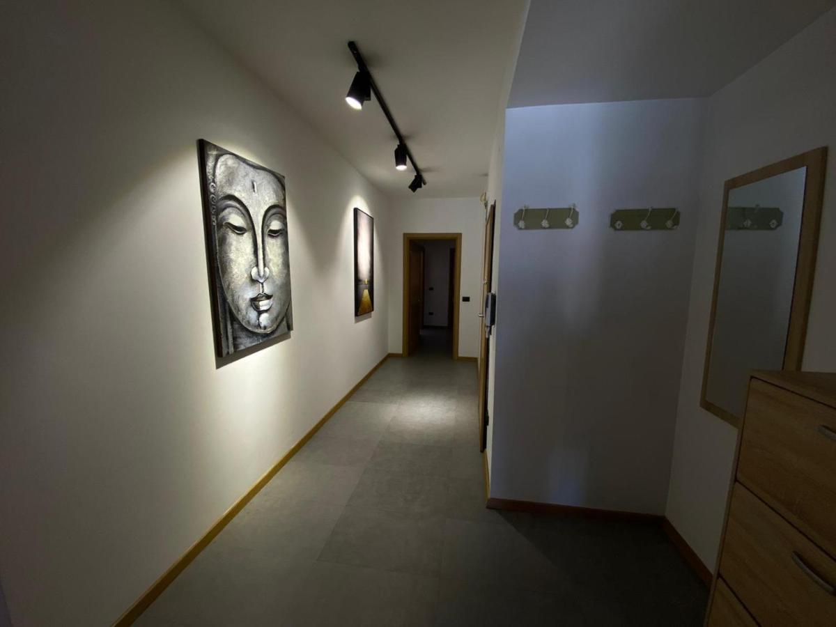 Debar Maalo Lux Apartment - Housity
