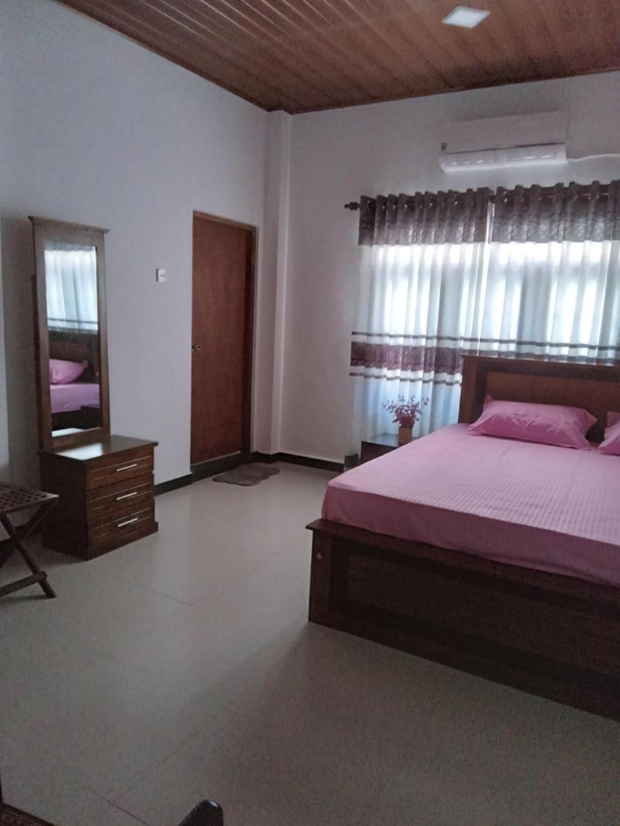 Sky Bloom - Housity
