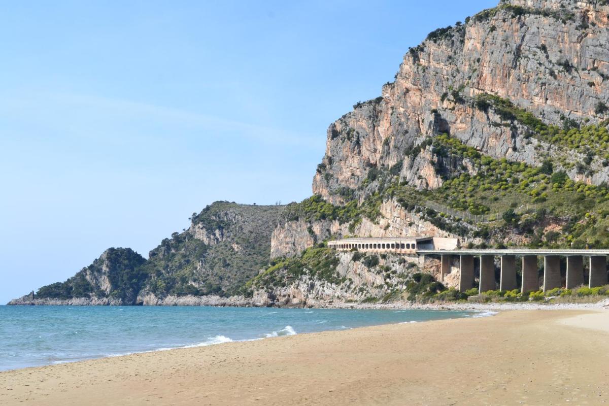 VILLETTA ALOHA SUL MARE - Hizvo