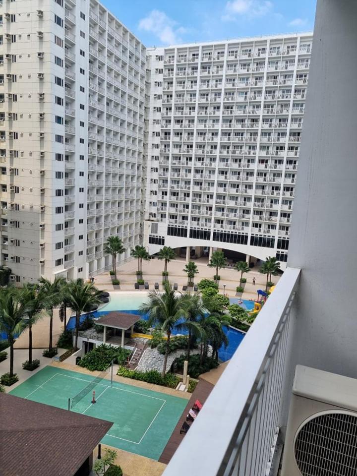 JMY Staycations - Housity