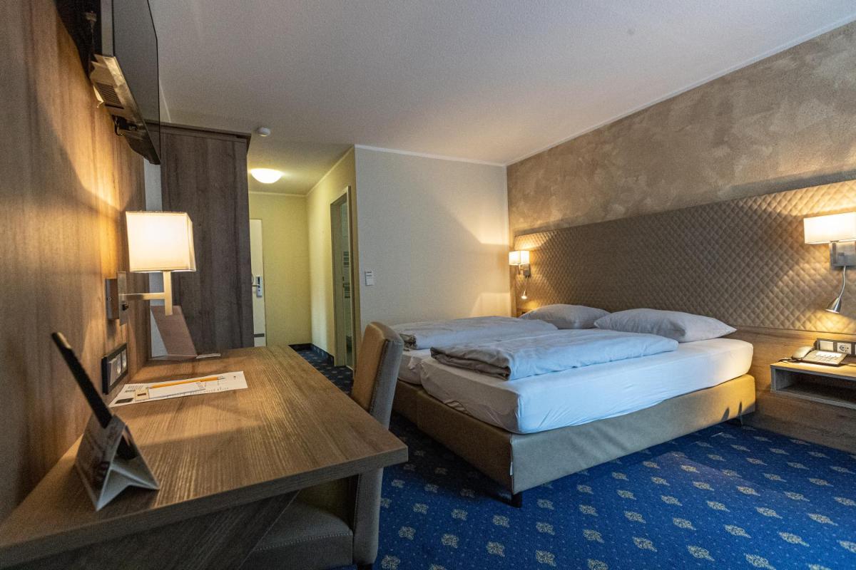 Hotel Garni Arcis - Housity