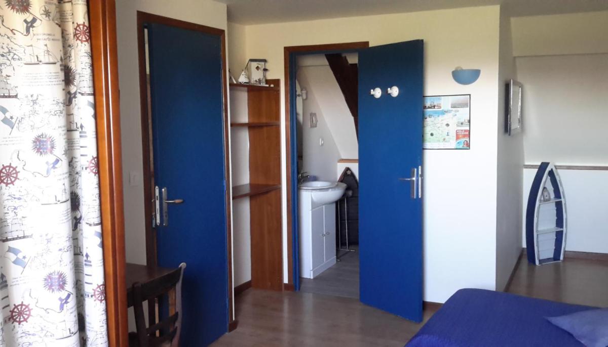 Au Gallodrome Maison d'hôtes et Table d'hôtes en Estaminet privé - Housity