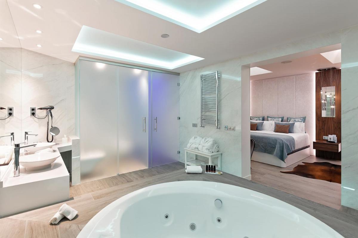 Hotel Mayorazgo - Housity