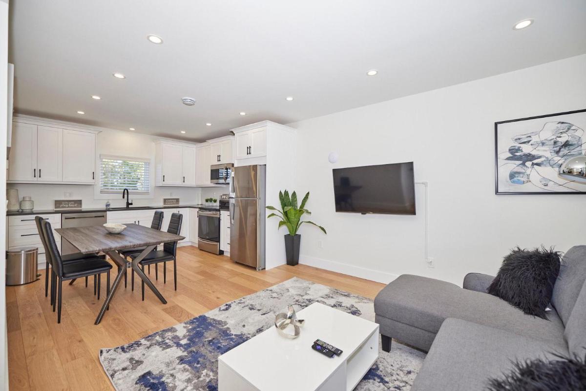 Suitetrails - Clifton Hill Luxury Home
