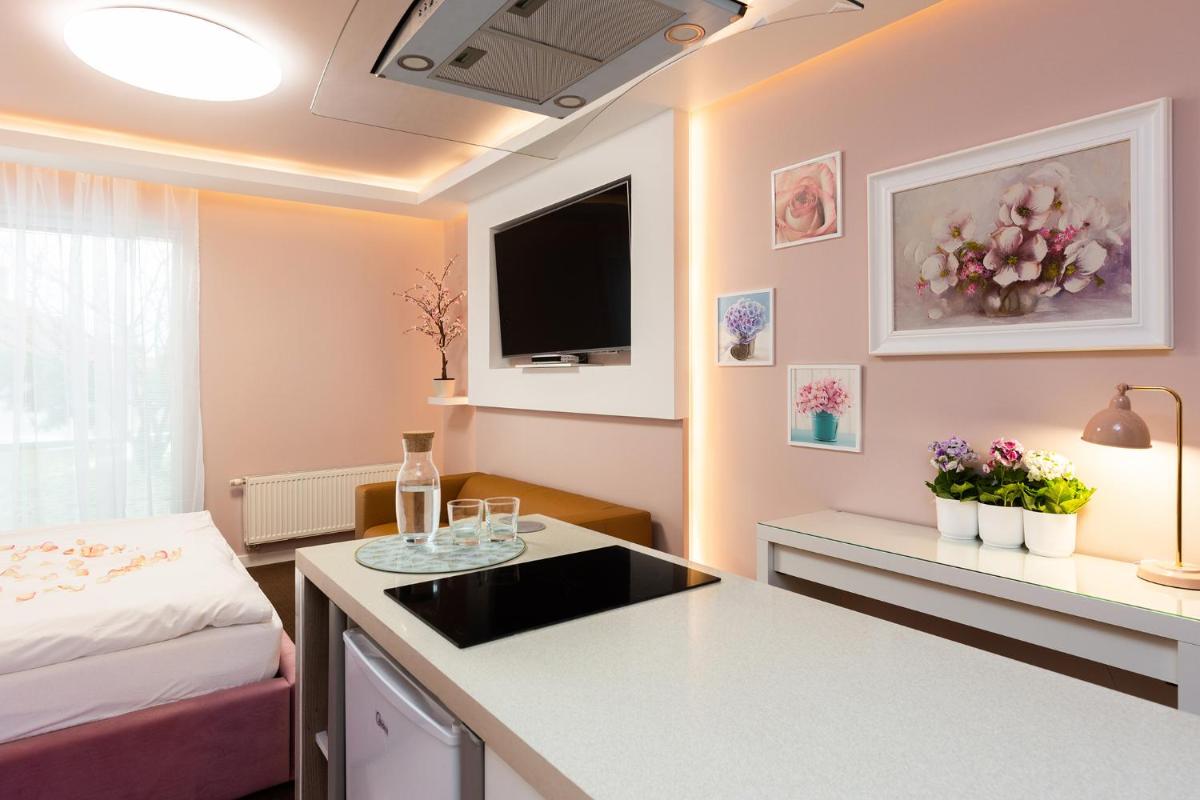 Luna De Luxe Apartment - Housity