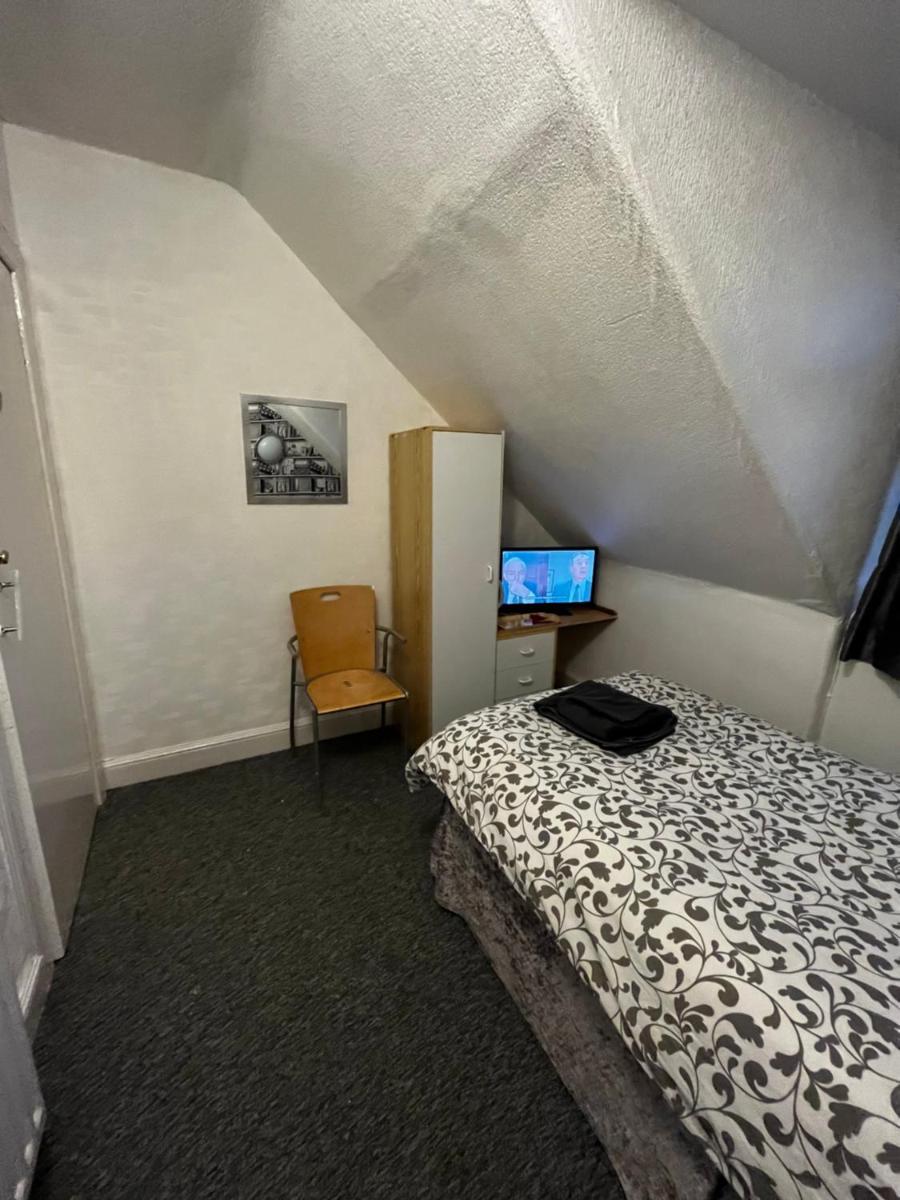 Dunarle Guesthouse - Housity
