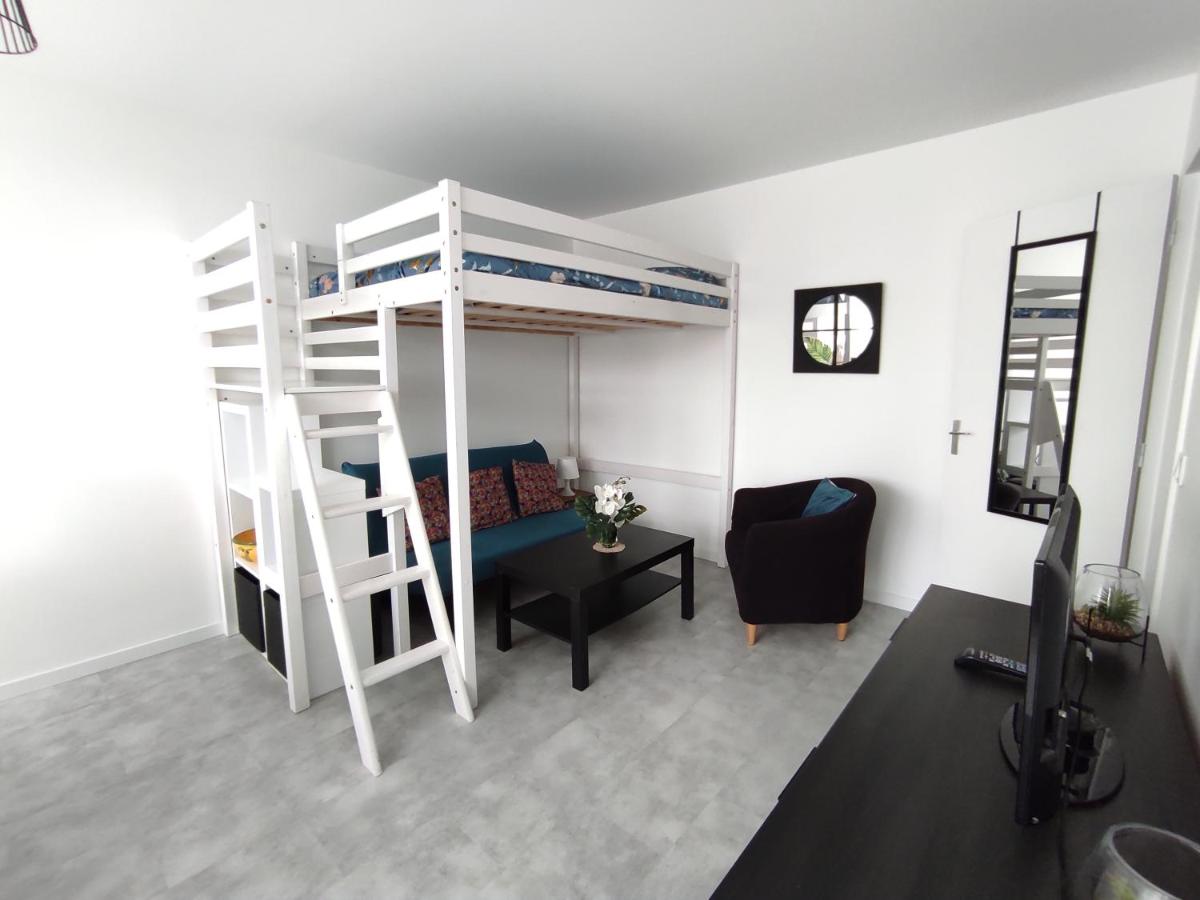 Studio tout confort très calme avec balcon - Housity
