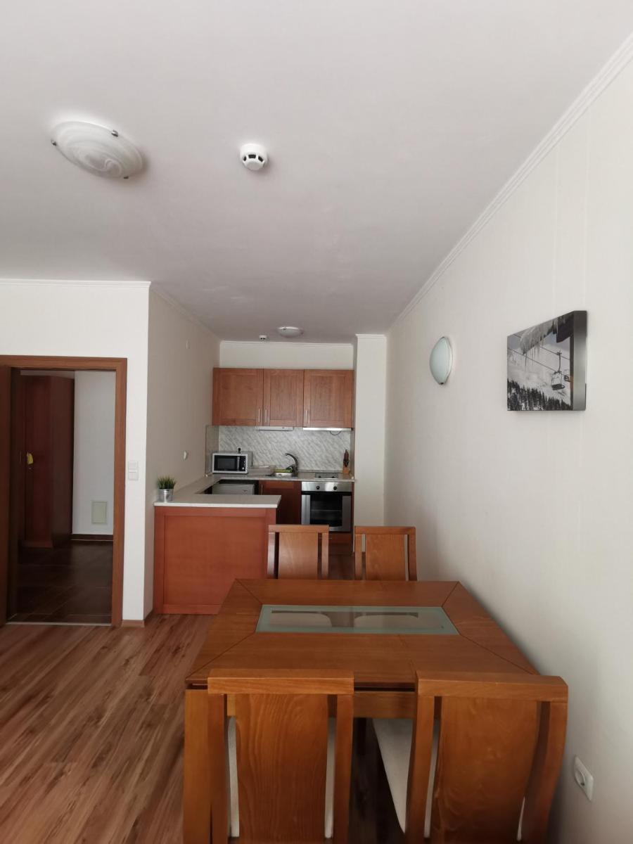 Suitetrails - Sunny home by the lift in Bansko