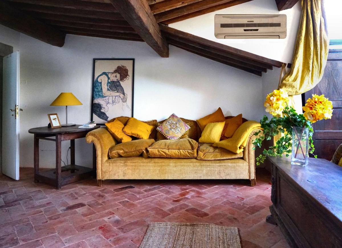 La Loggia - Housity