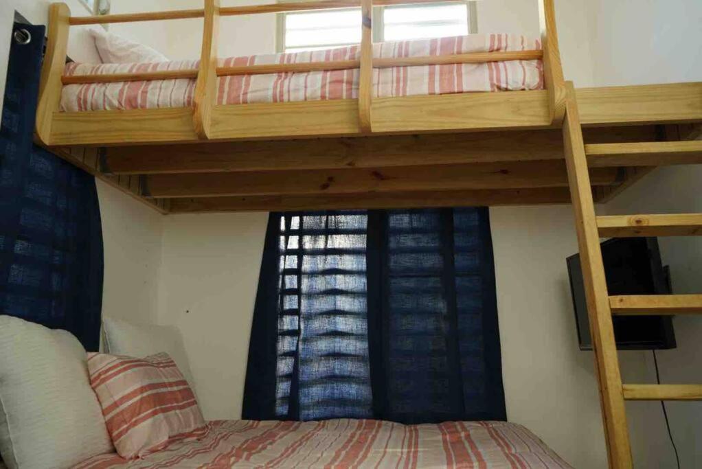 Casa Salinas Retreat at Combate - Housity