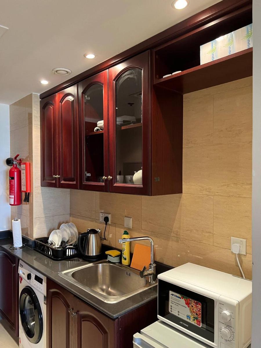 Stunning Gulf Studio With Gymbeachpool Access - Housity