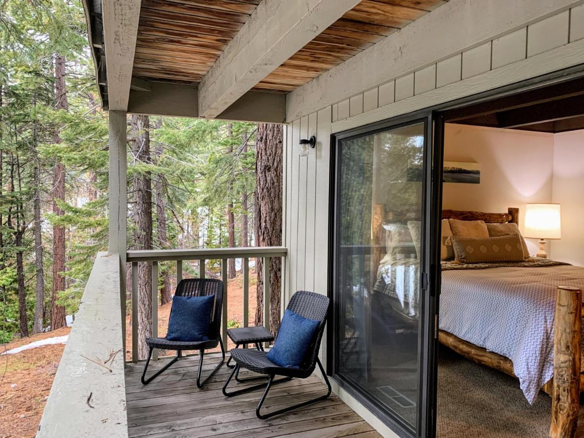 Woodsy retreat near Northstar & lake - Housity