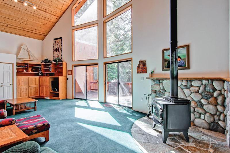 Yosemite View - Housity