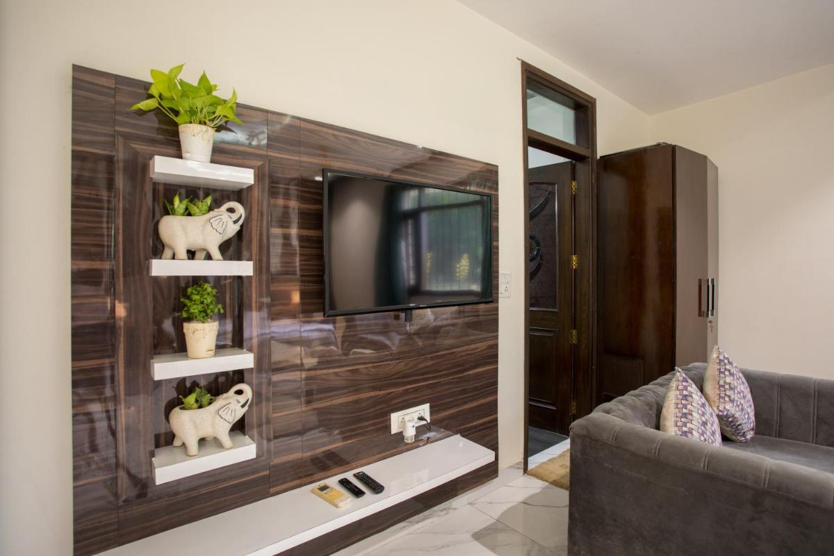 Avanti Retreat- Farm Stay - Housity