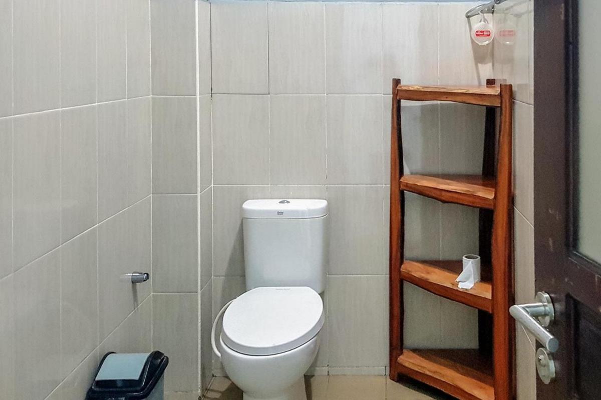 Santiago Bed and Breakfast at Desa Wisata Moni - Housity