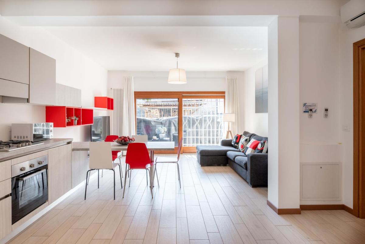 Suitetrails - Santa Rita Roomy Apartments