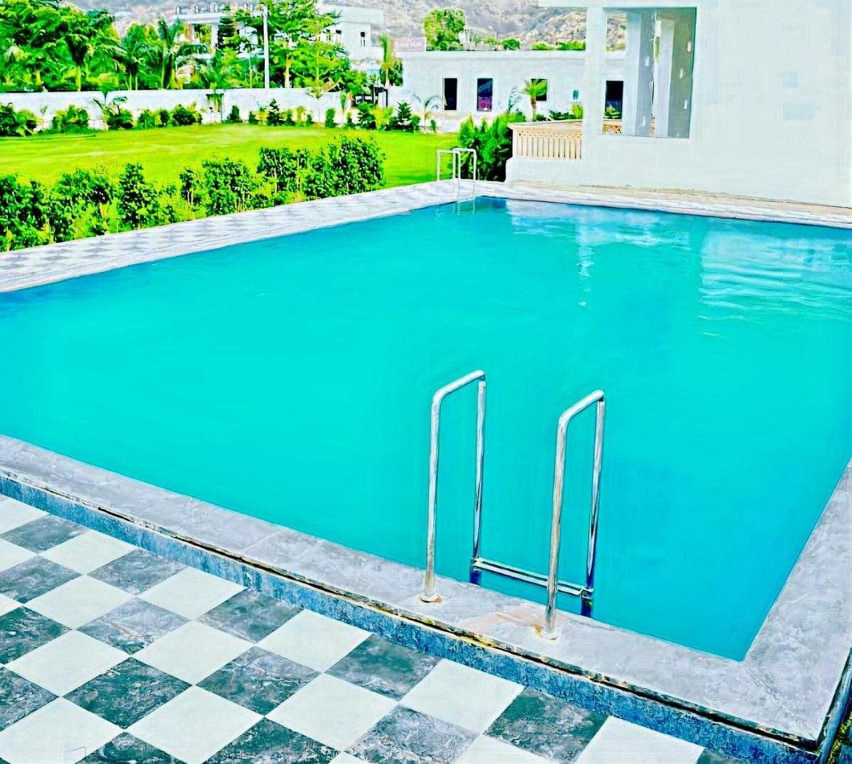Resorts The Sunrise - Housity