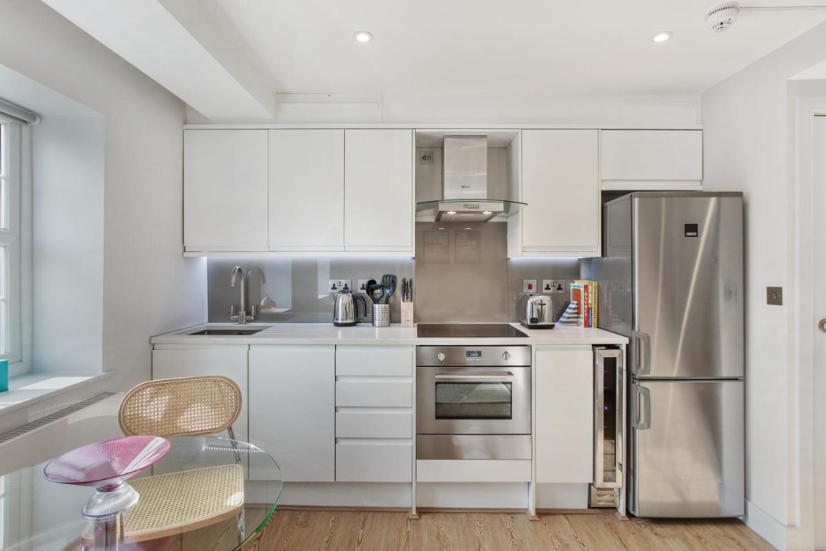 Cleveland Street by Aeria Apartments - Housity