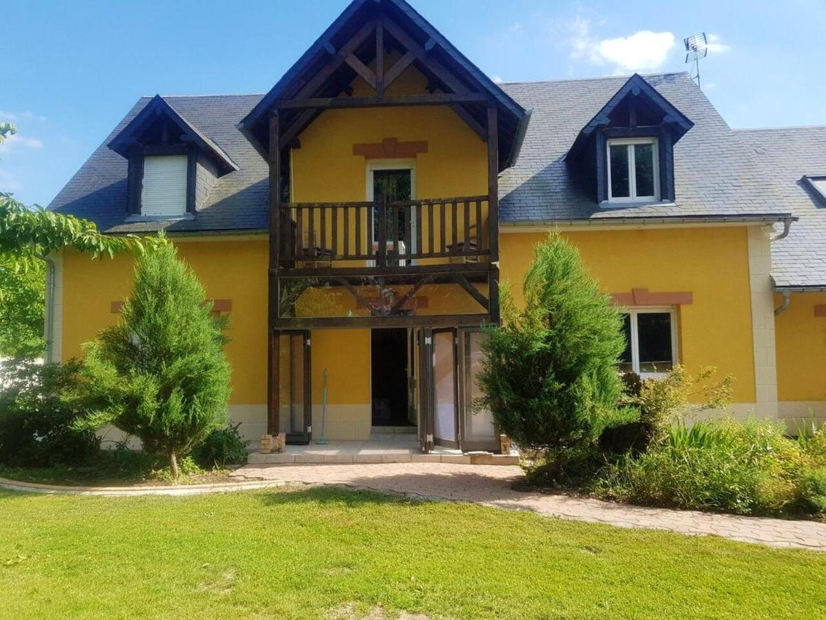 Villa elegante a Saint Clair d'Arcey avec piscine privee - Housity