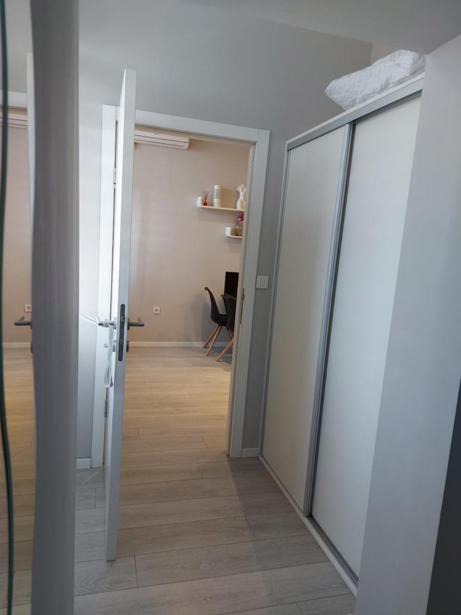 Apartments Karla - Housity