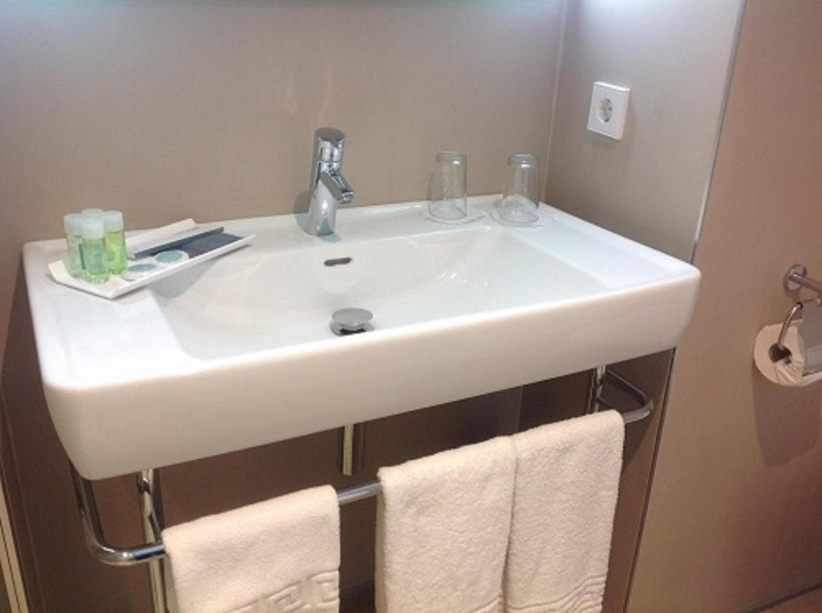 Un baño de Diamant Hotel & Aparthotel