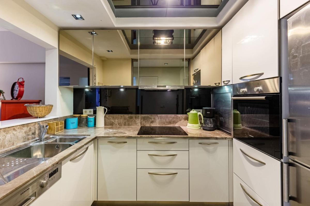 Stylish Apartment in Besiktas - Housity