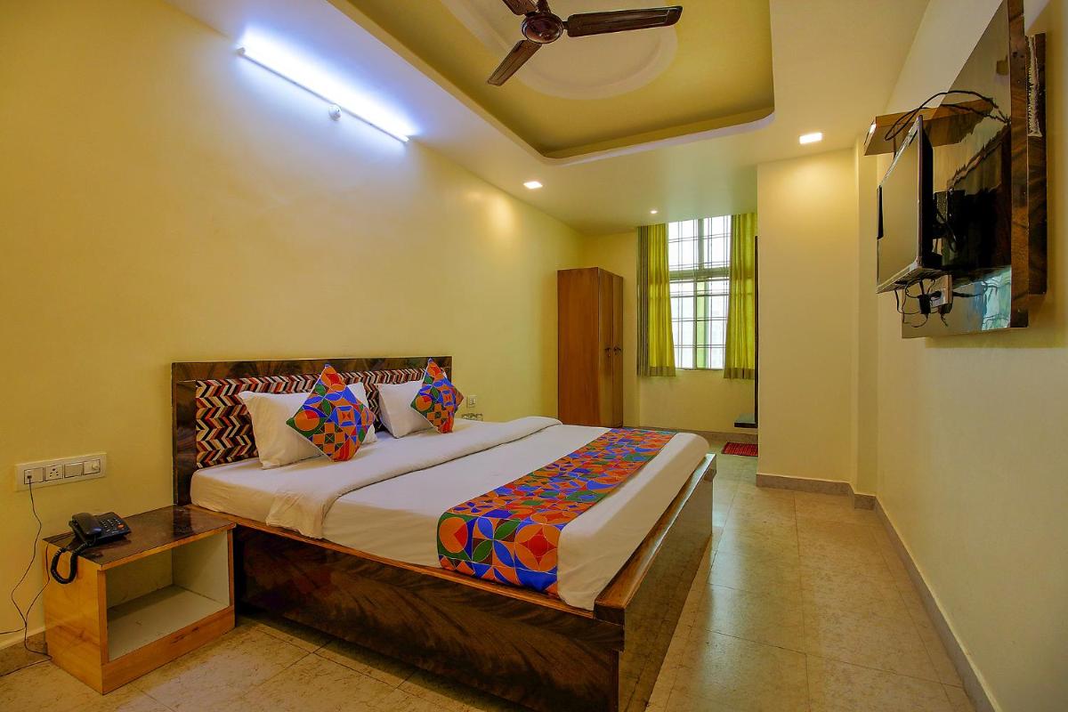 FabHotel Kanta Shrawan Arcade - Housity