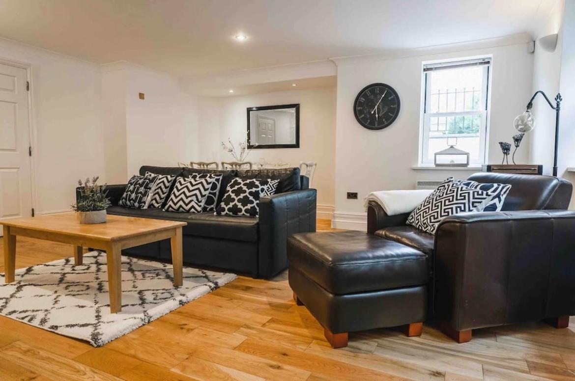 Northum Place - Elegant City Centre Apartment - Housity