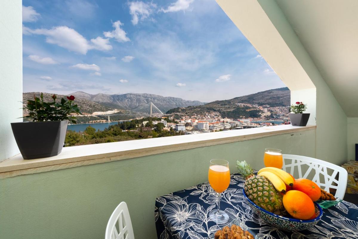 Apartment Karla - Housity