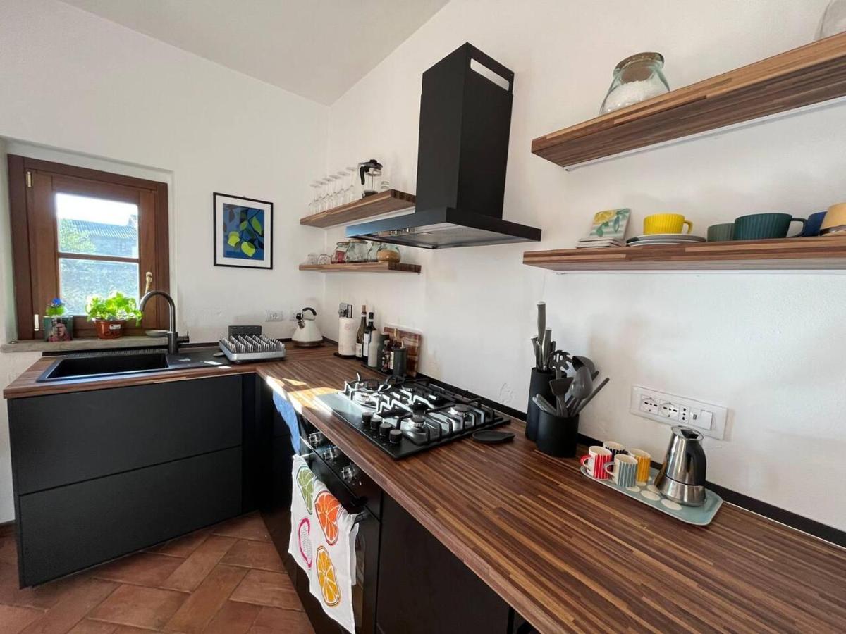 Stylish Umbrian apartment garden pool nr Orvieto - Housity