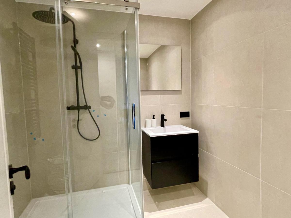 Beautiful 1 Bedroom Serviced Apartment 76m2 -MNL B- - Housity