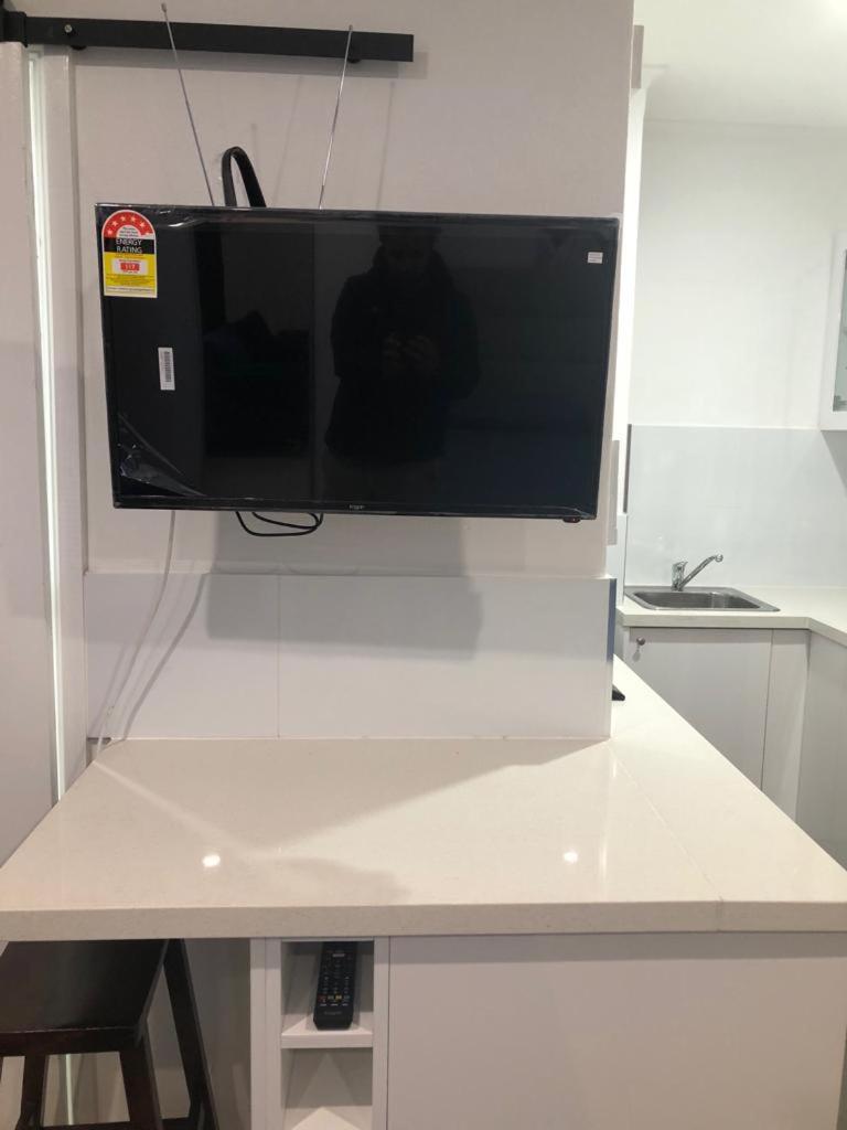St Kilda Lovely Studio Apartment - Housity