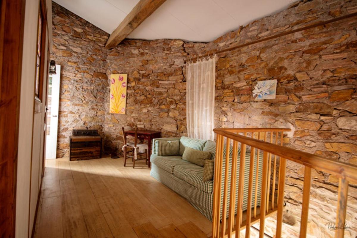 Maison charmante a Faugeres avec vue sur la montagne - Housity