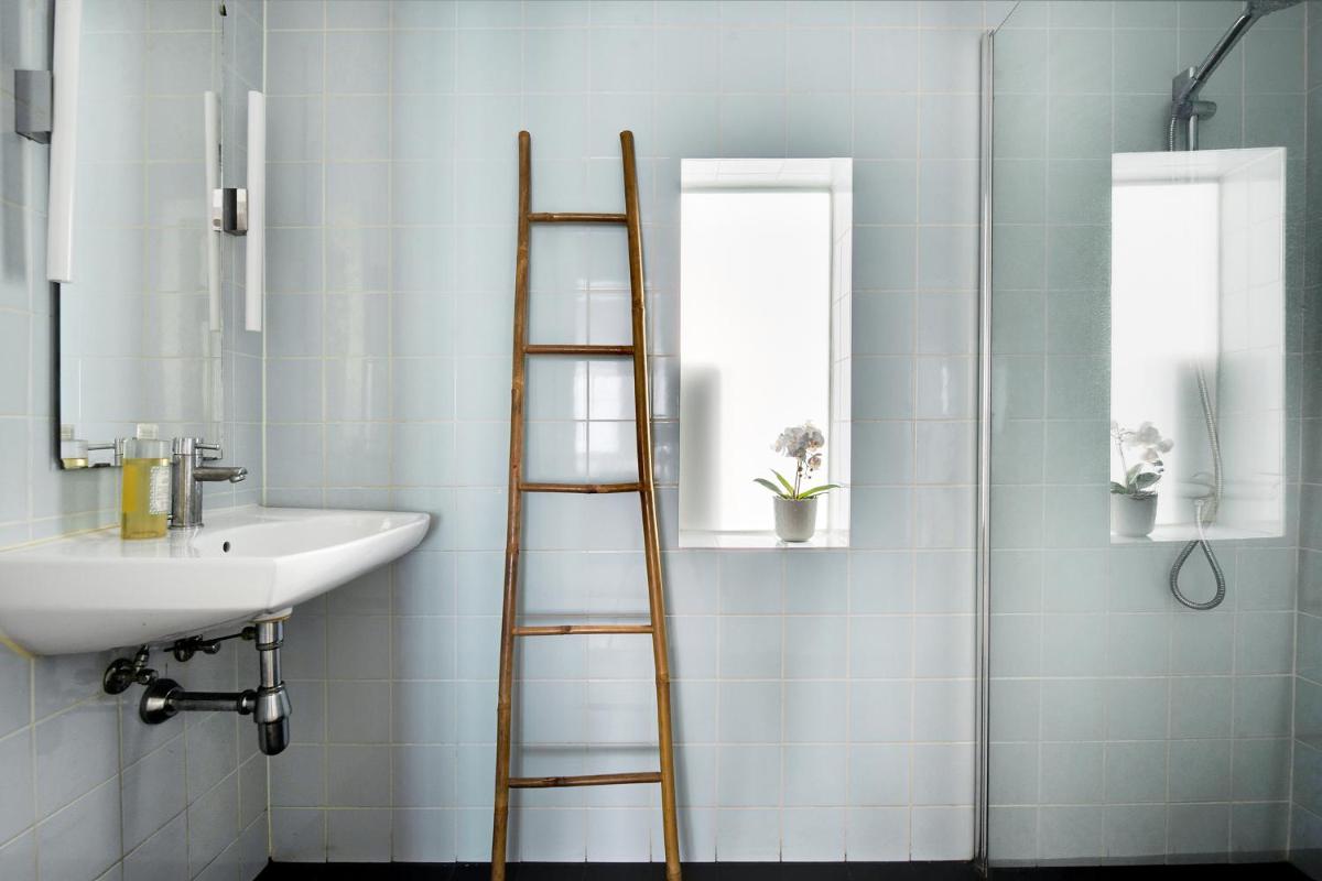 Sanders Main - Endearing Two-Bedroom Duplex Apartment Next to Magical Nyhavn - Housity