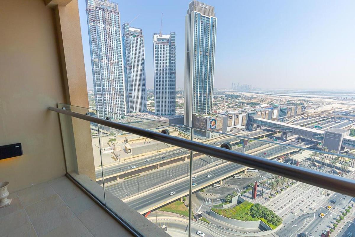 FAHH - Amazing Studio in Emaar Fashion Avenue - Housity