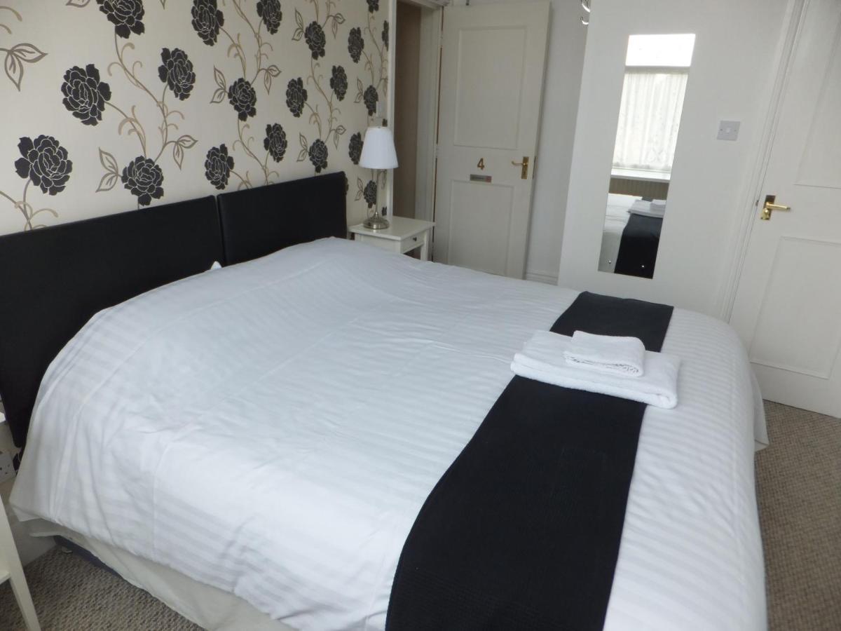 Grove Guest House - Housity