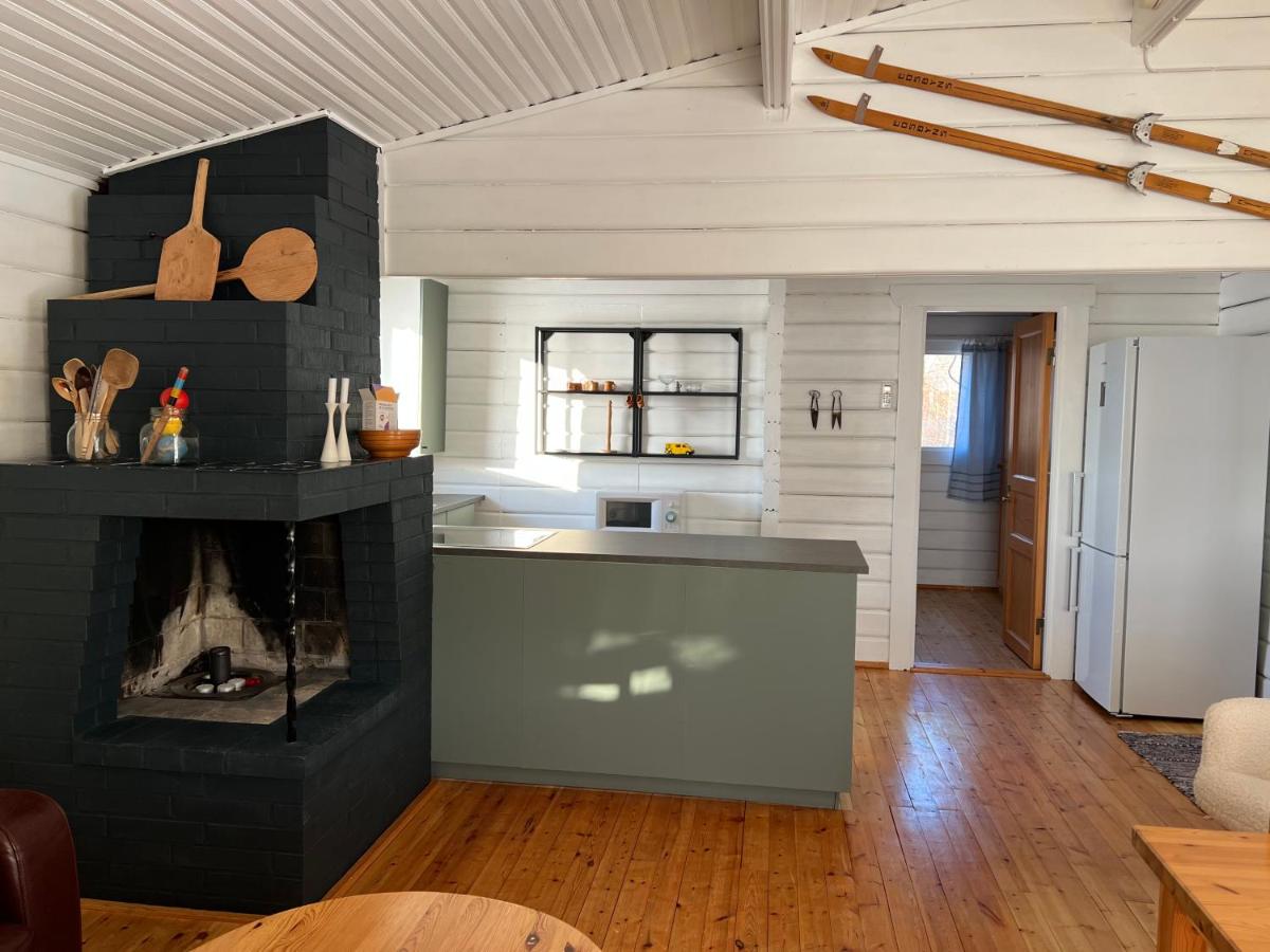 Soda Home - Gingerbread House, 24h check in - Housity
