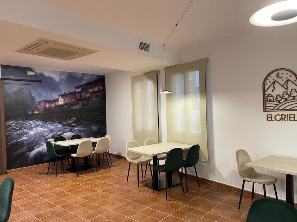 Hostal EL GRIEL NO DISPONEMOS DE RECEPCIÓN FÍSICA - Housity
