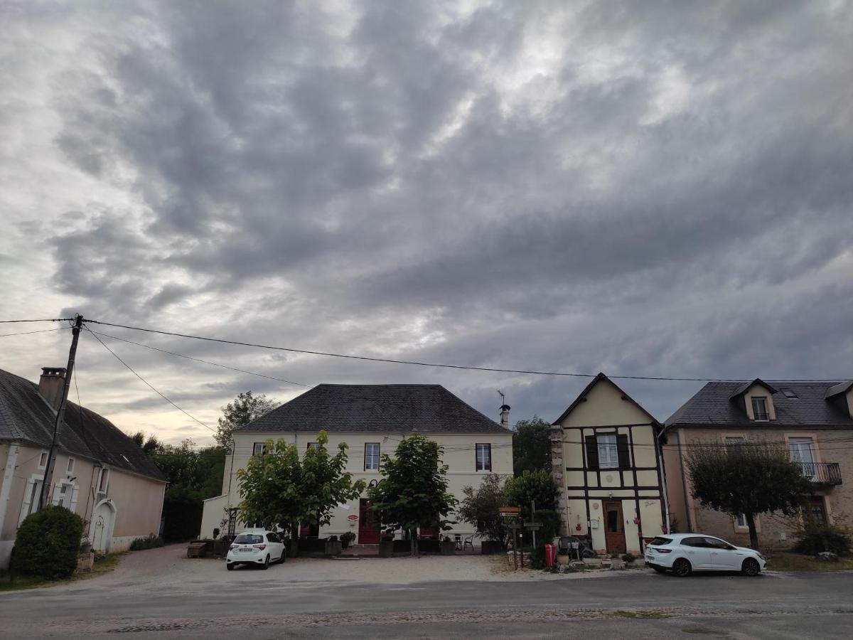Hotel des Voyageurs - Housity