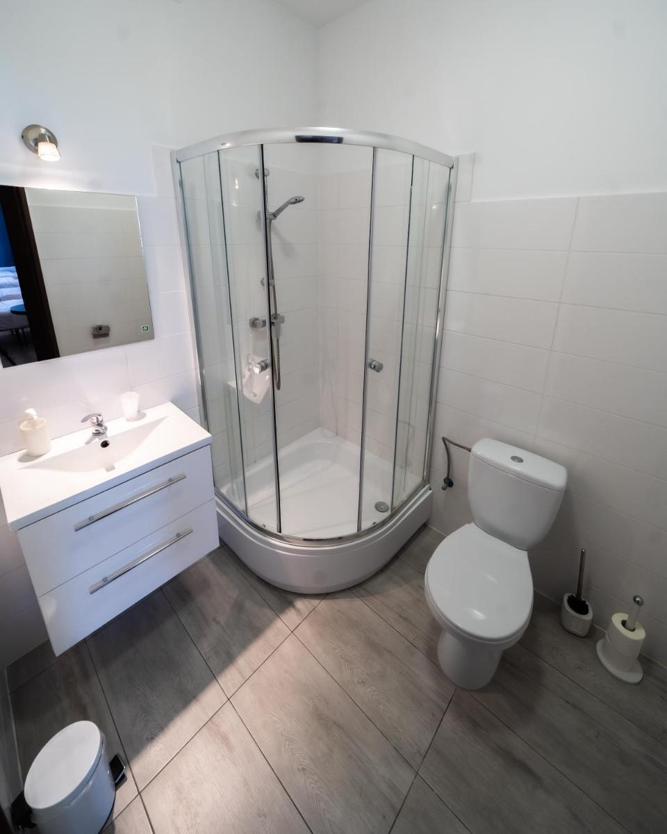 Kelman Inn Global Nowa Sól - Housity