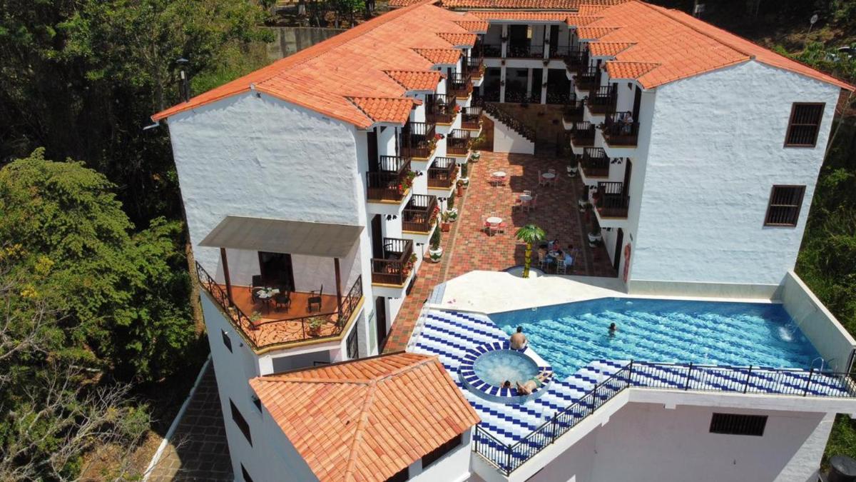 HOTEL Alejandria Barichara - Housity