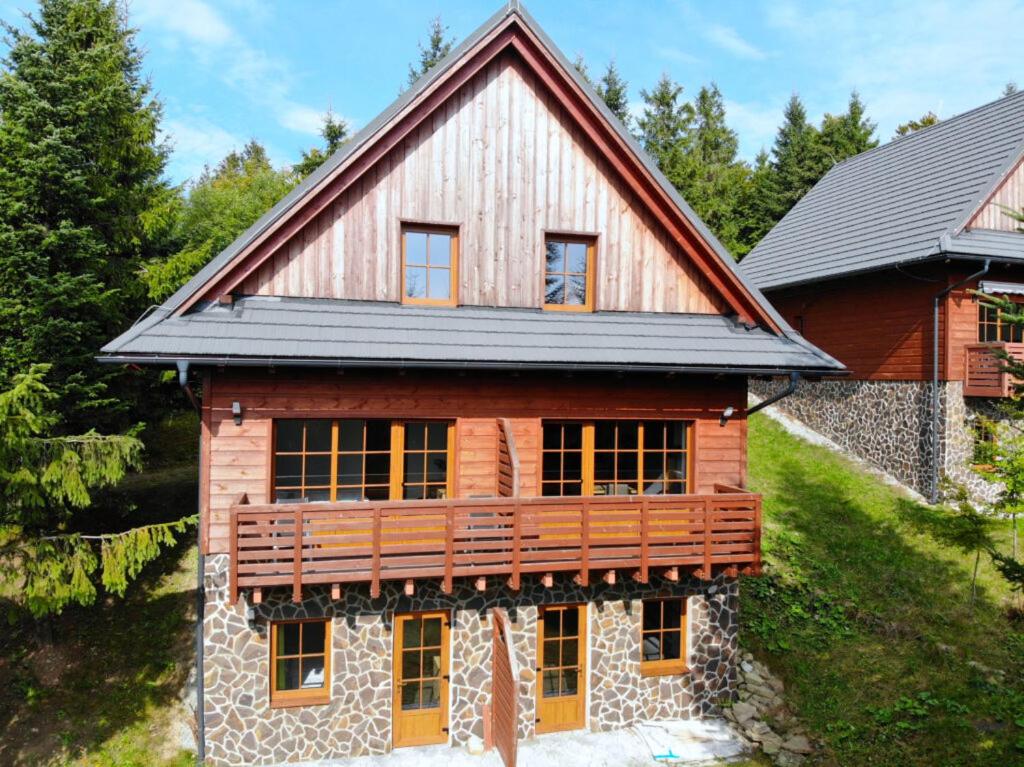 Chata JASOŇ Kohútka - Housity