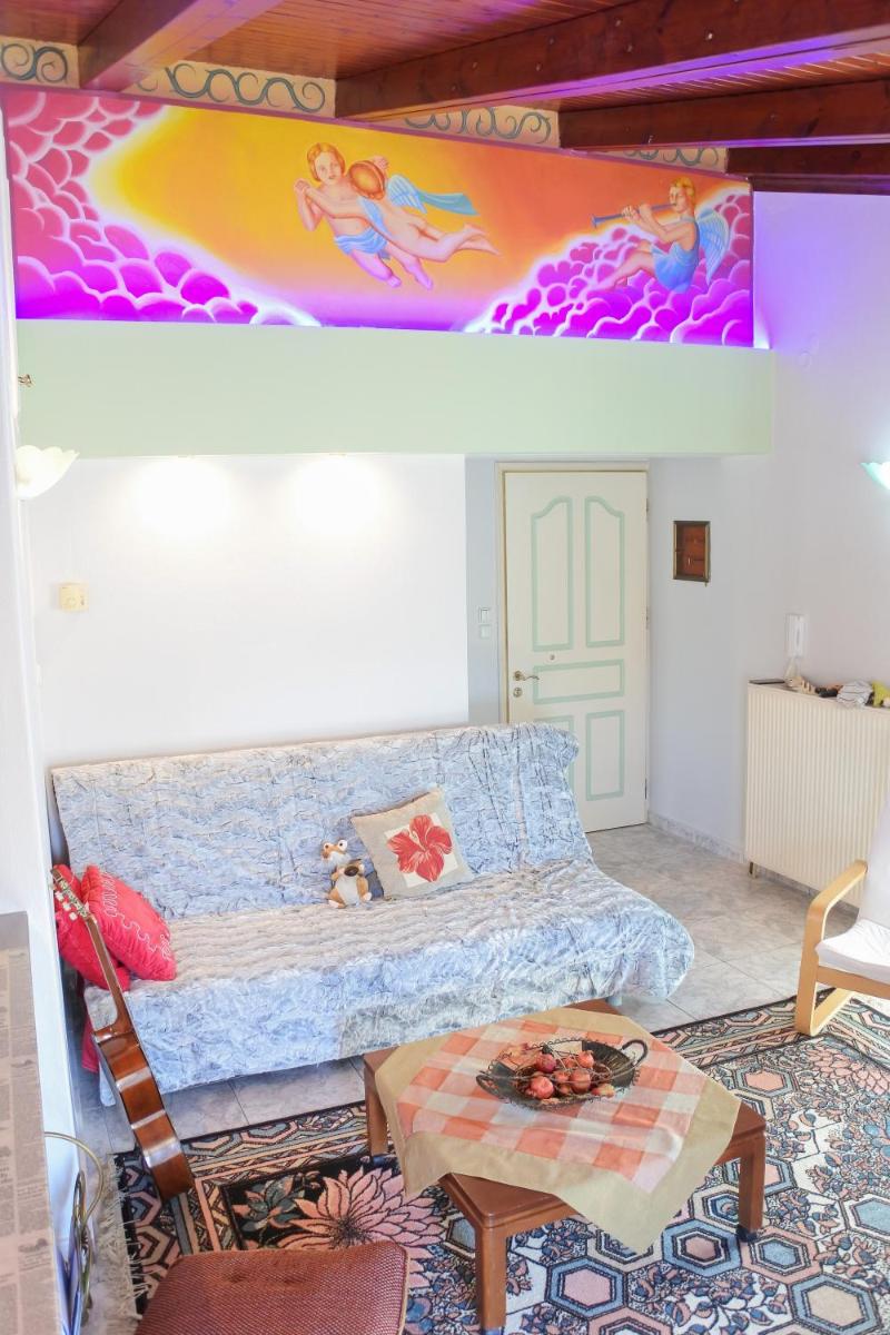 Whimsical loft Preveza - Housity
