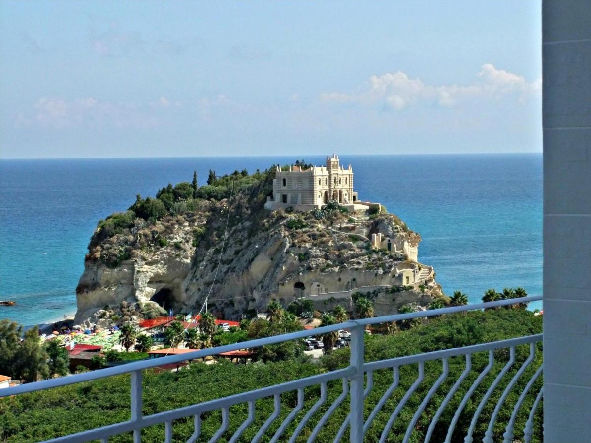 Bella Tropea Suite - Housity